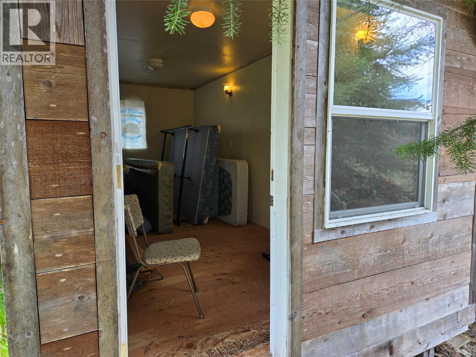 Photo 36 of 6268 Picard Road, Appledale BC