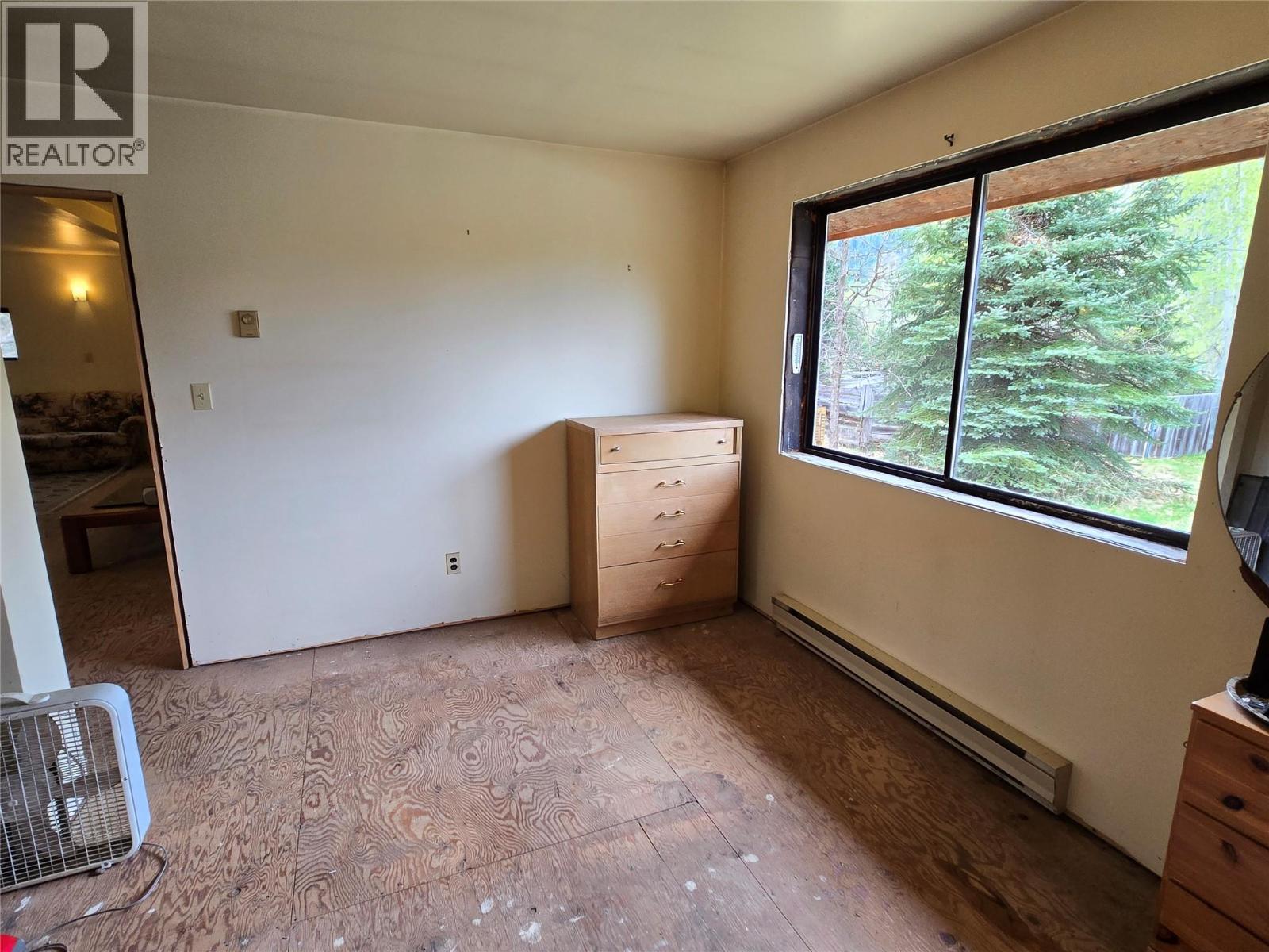 Photo 26 of 6268 Picard Road, Appledale BC