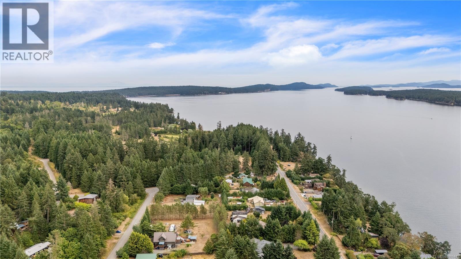 1975 Clamshell Dr, Gabriola Island