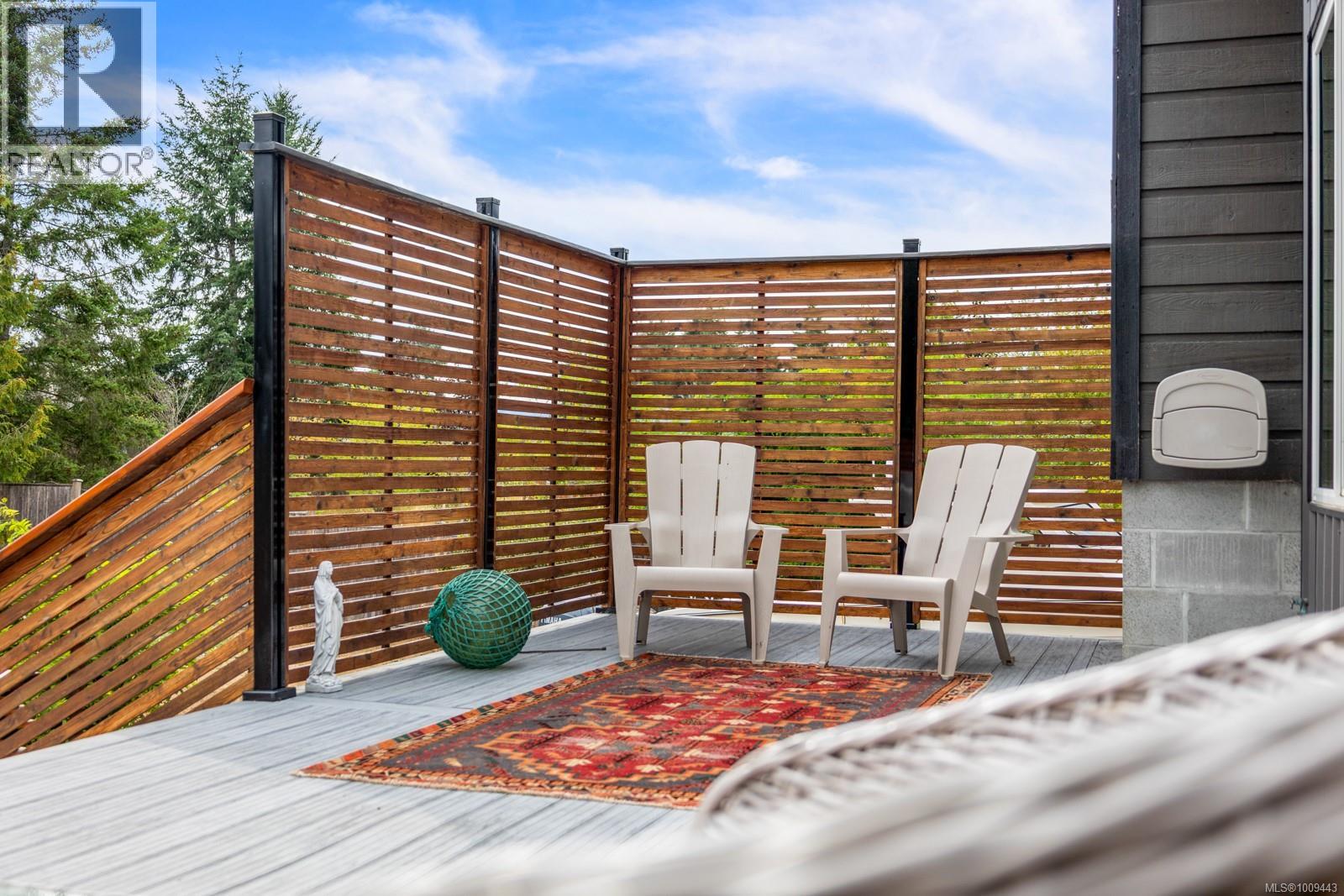 1975 Clamshell Dr, Gabriola Island