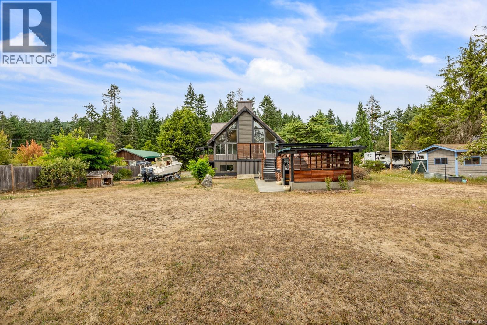1975 Clamshell Dr, Gabriola Island