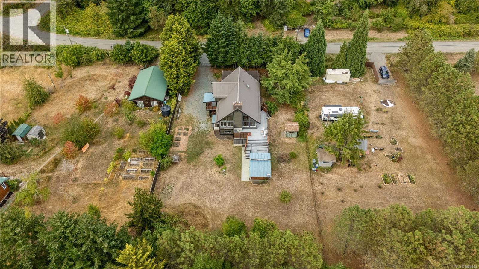 1975 Clamshell Dr, Gabriola Island