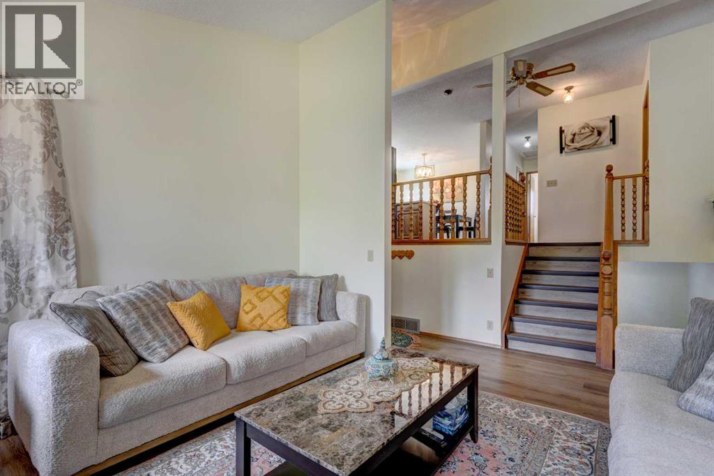 Single Family House 3 Level for Sale in  Ranchview Circle NW Ranchlands Calgary 