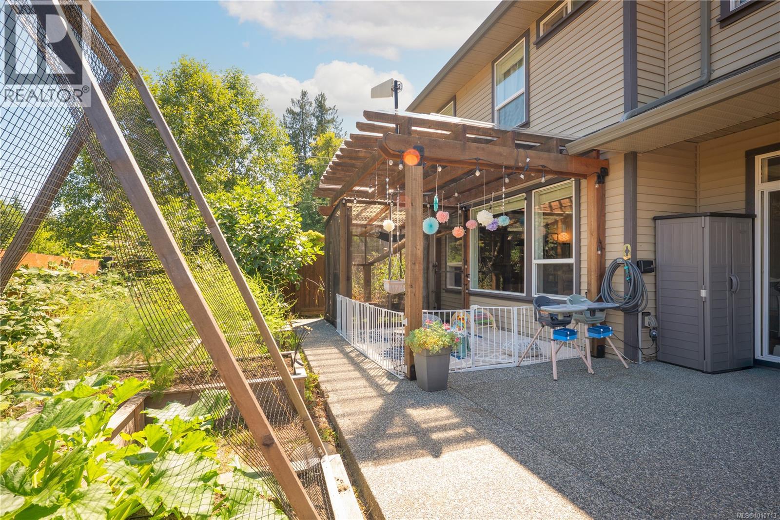 Photo 10 of 9603 Askew Creek Dr, Chemainus BC
