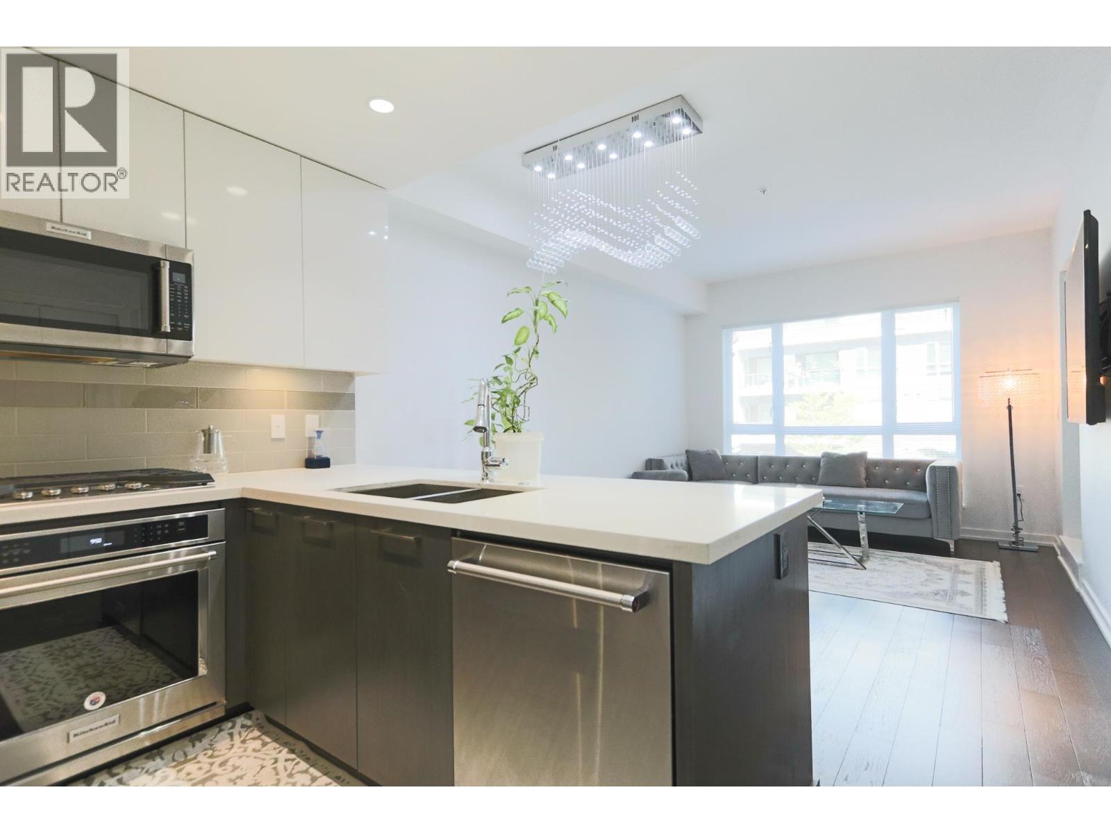 Photo 6 of 321 7008 River Parkway, Richmond BC