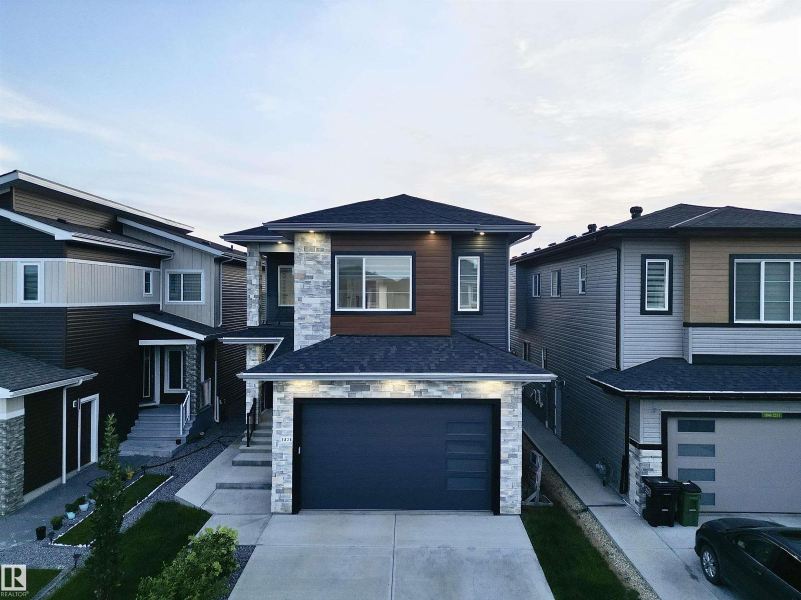Photo 53 of 1836 22 St Nw, Edmonton AB
