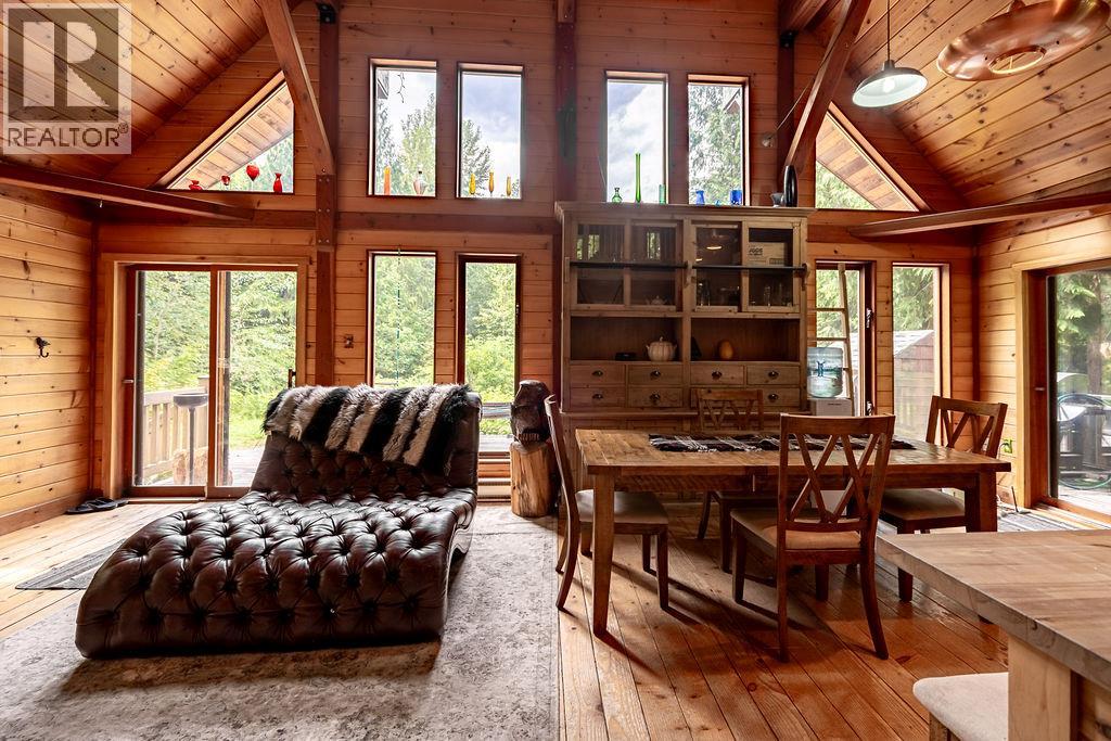 2987 SLOCAN VALLEY ROAD W ROAD - 12