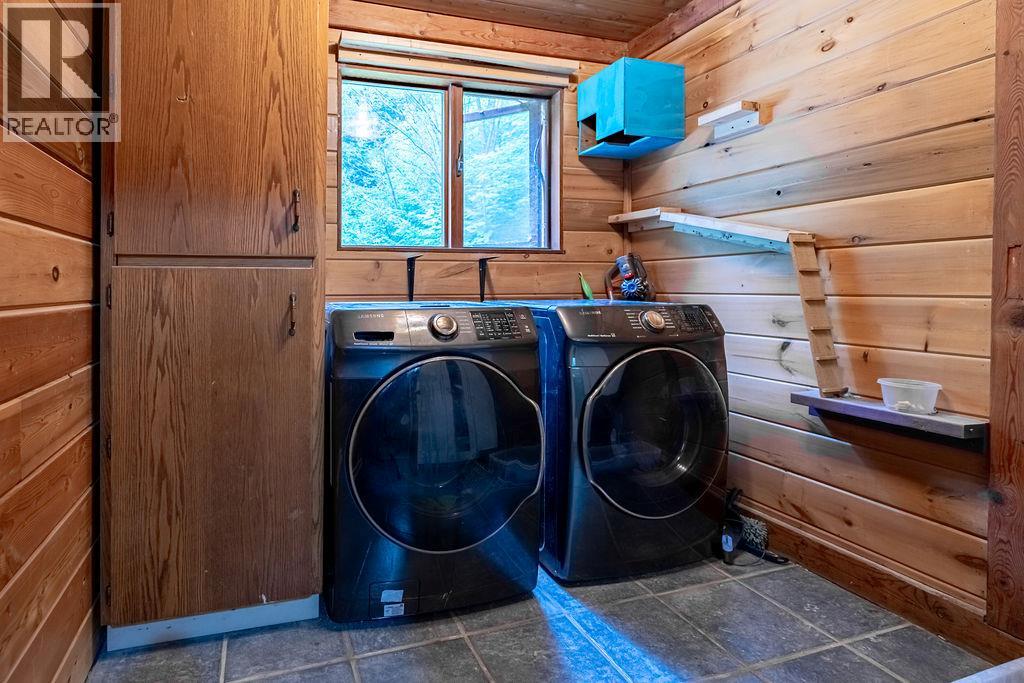 2987 SLOCAN VALLEY ROAD W ROAD - 39