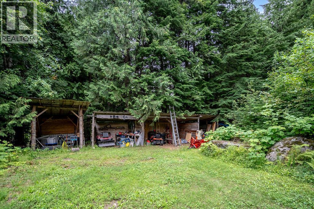 2987 SLOCAN VALLEY ROAD W ROAD - 41