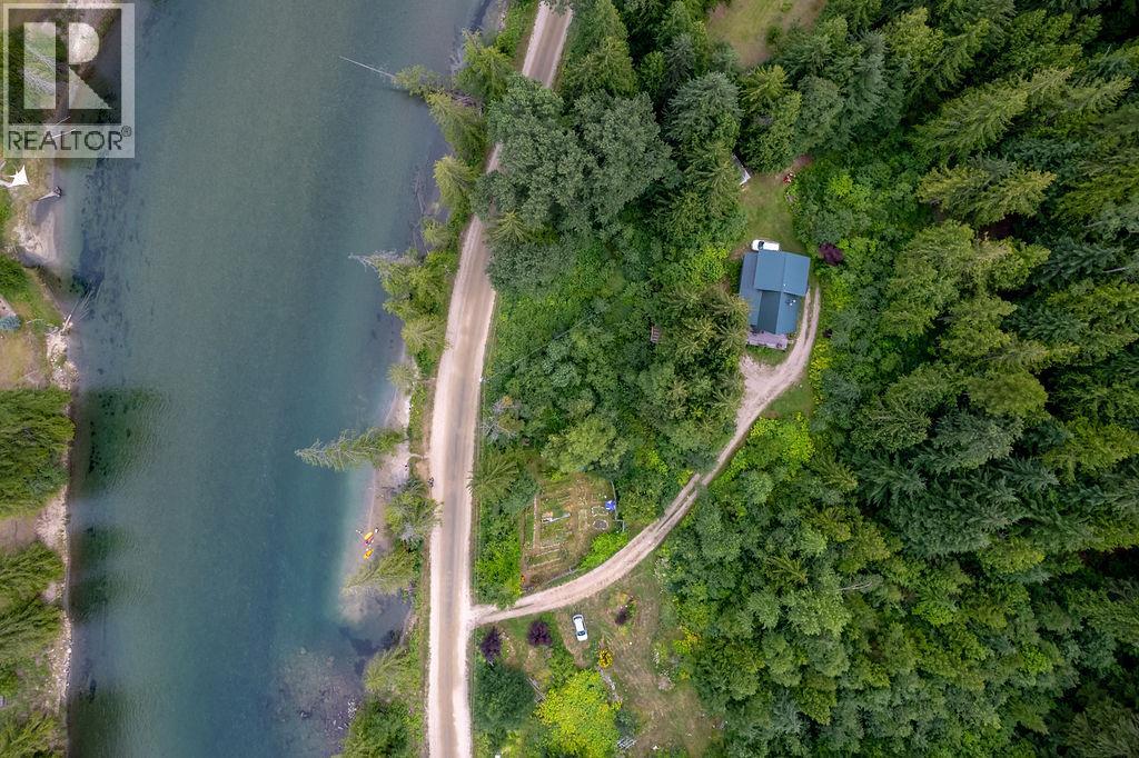 2987 SLOCAN VALLEY ROAD W ROAD - 52
