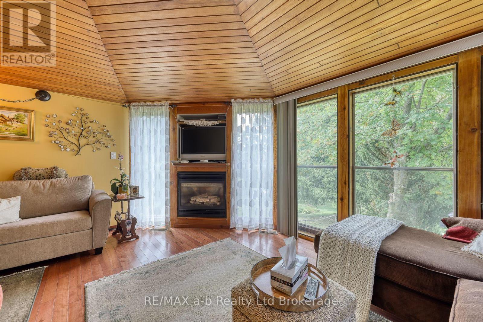 Photo 30 of 543 Highland Drive, Woodstock ON