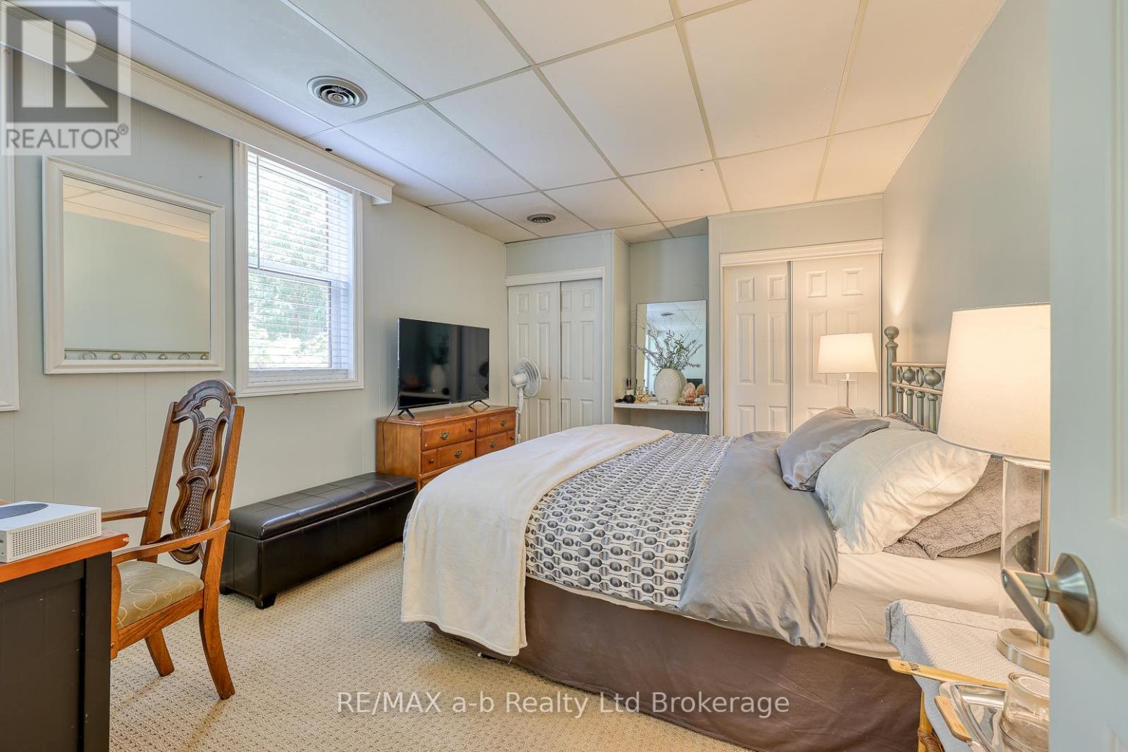 Photo 18 of 543 Highland Drive, Woodstock ON