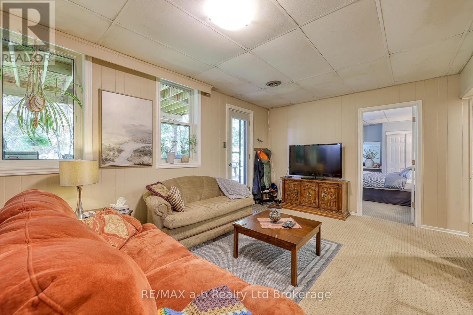 Photo 22 of 543 Highland Drive, Woodstock ON