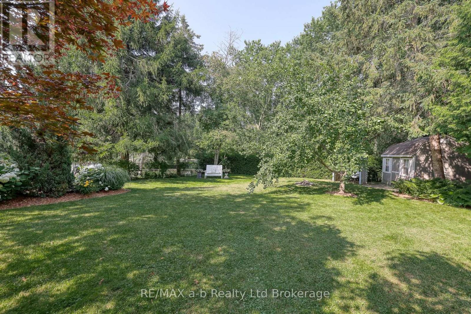 Photo 39 of 543 Highland Drive, Woodstock ON