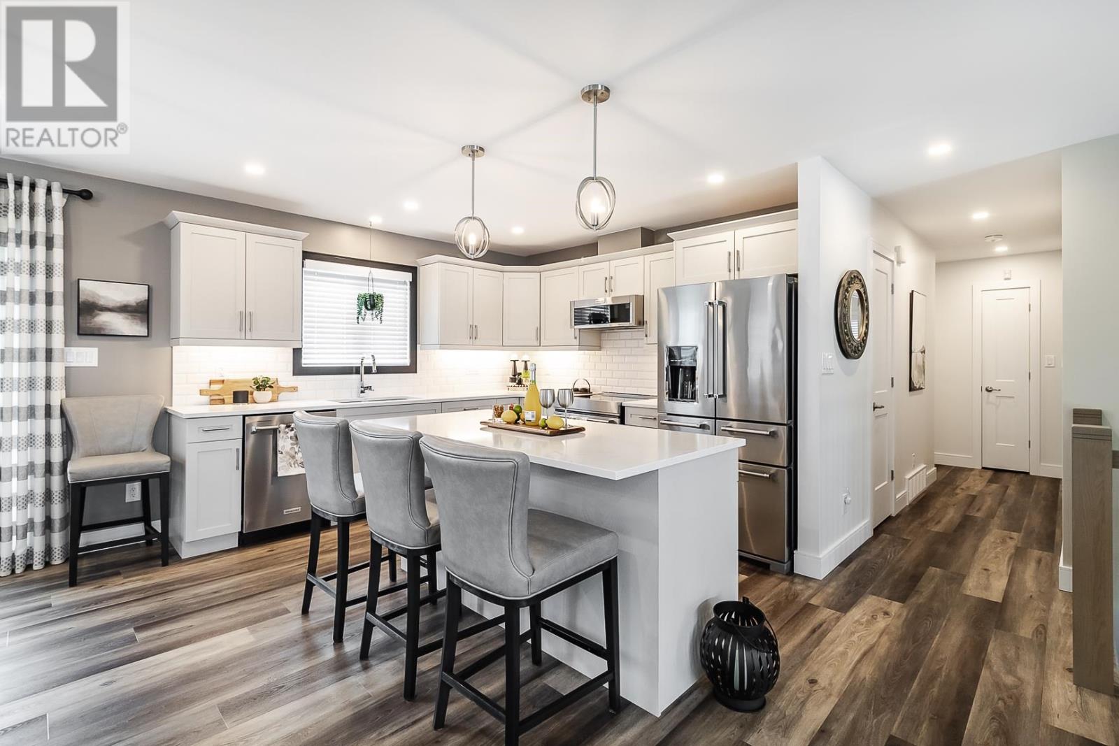 Photo 21 of 107 Chatfield Dr, Sault Ste Marie ON