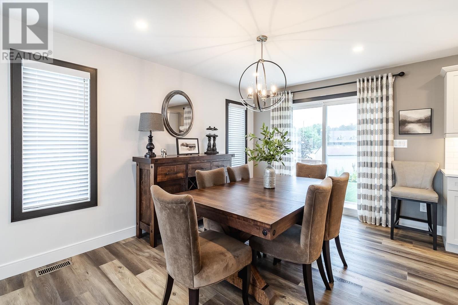 Photo 42 of 107 Chatfield Dr, Sault Ste Marie ON