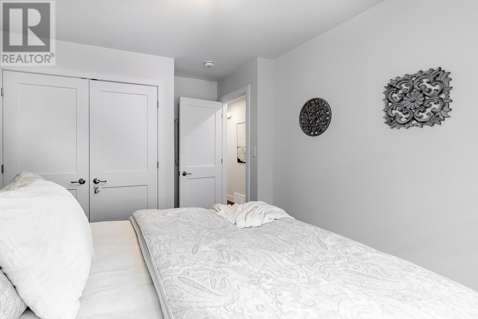 Photo 13 of 107 Chatfield Dr, Sault Ste Marie ON