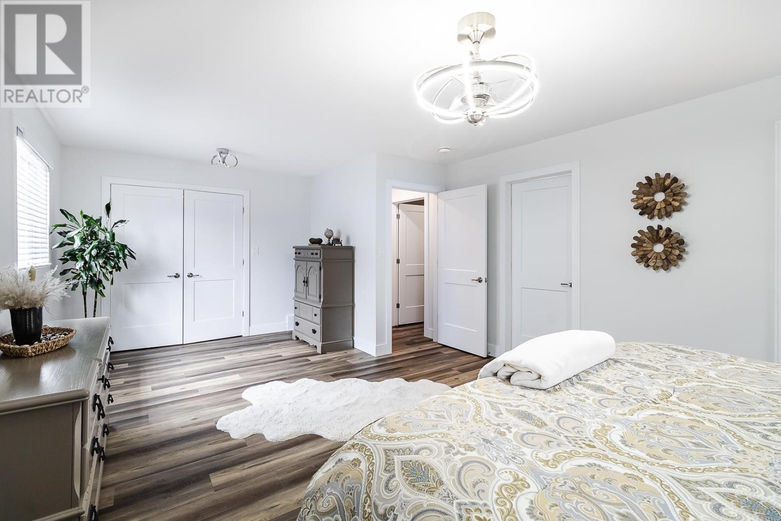 Photo 9 of 107 Chatfield Dr, Sault Ste Marie ON