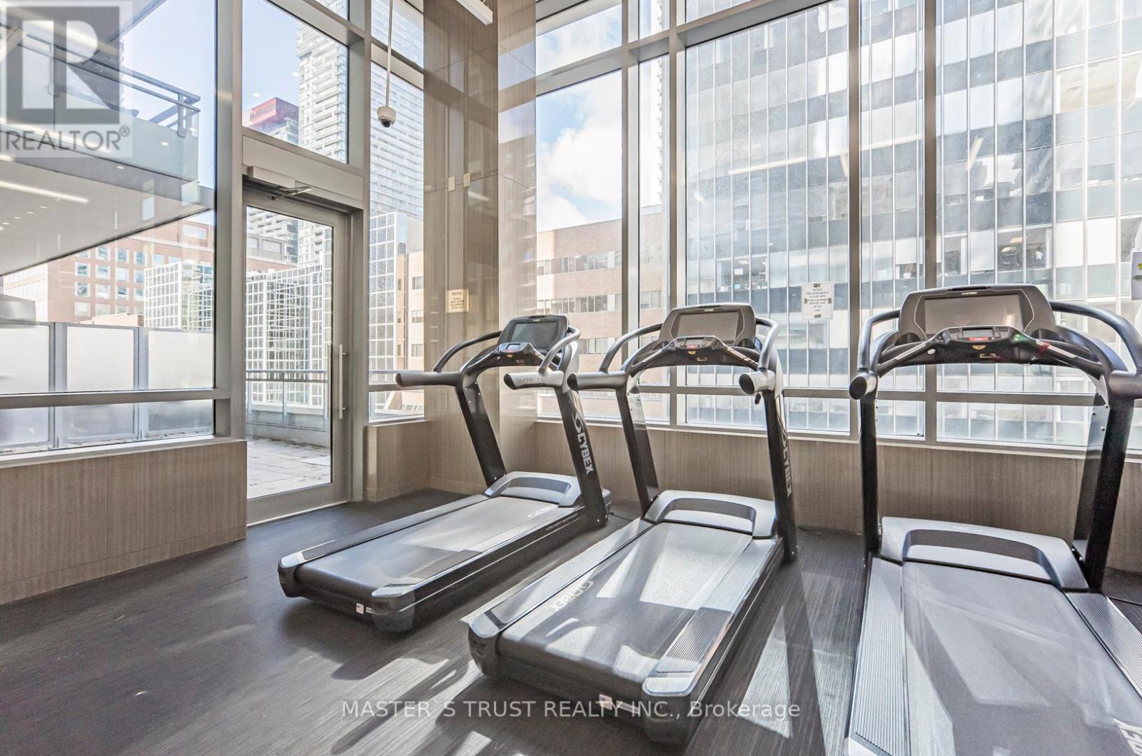 Photo 23 of 801 89 Dunfield Avenue, Toronto ON