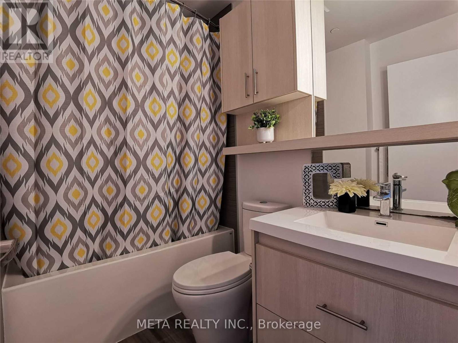 Photo 13 of 208 150 Fairview Mall Drive, Toronto ON
