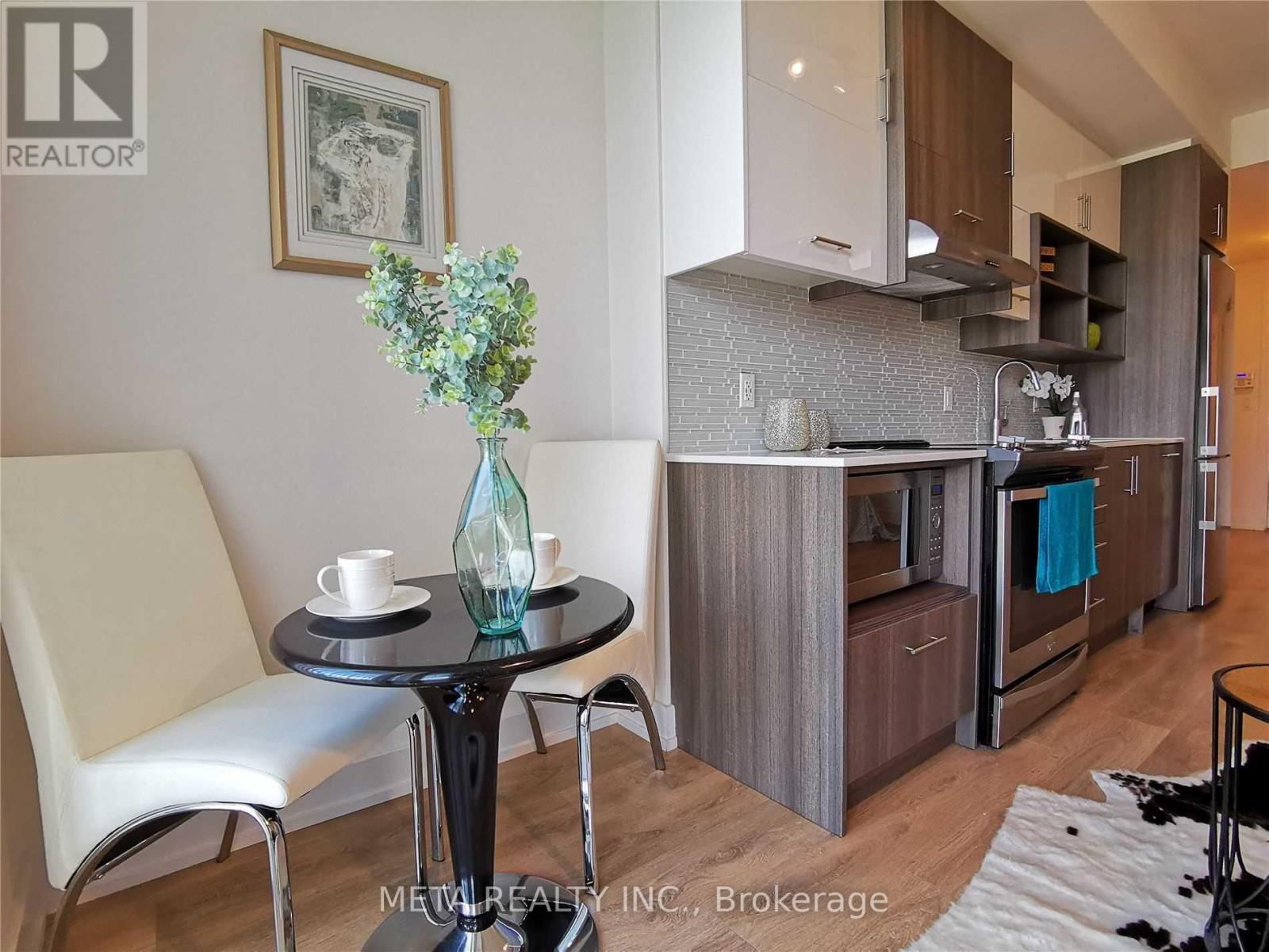 Photo 11 of 208 150 Fairview Mall Drive, Toronto ON