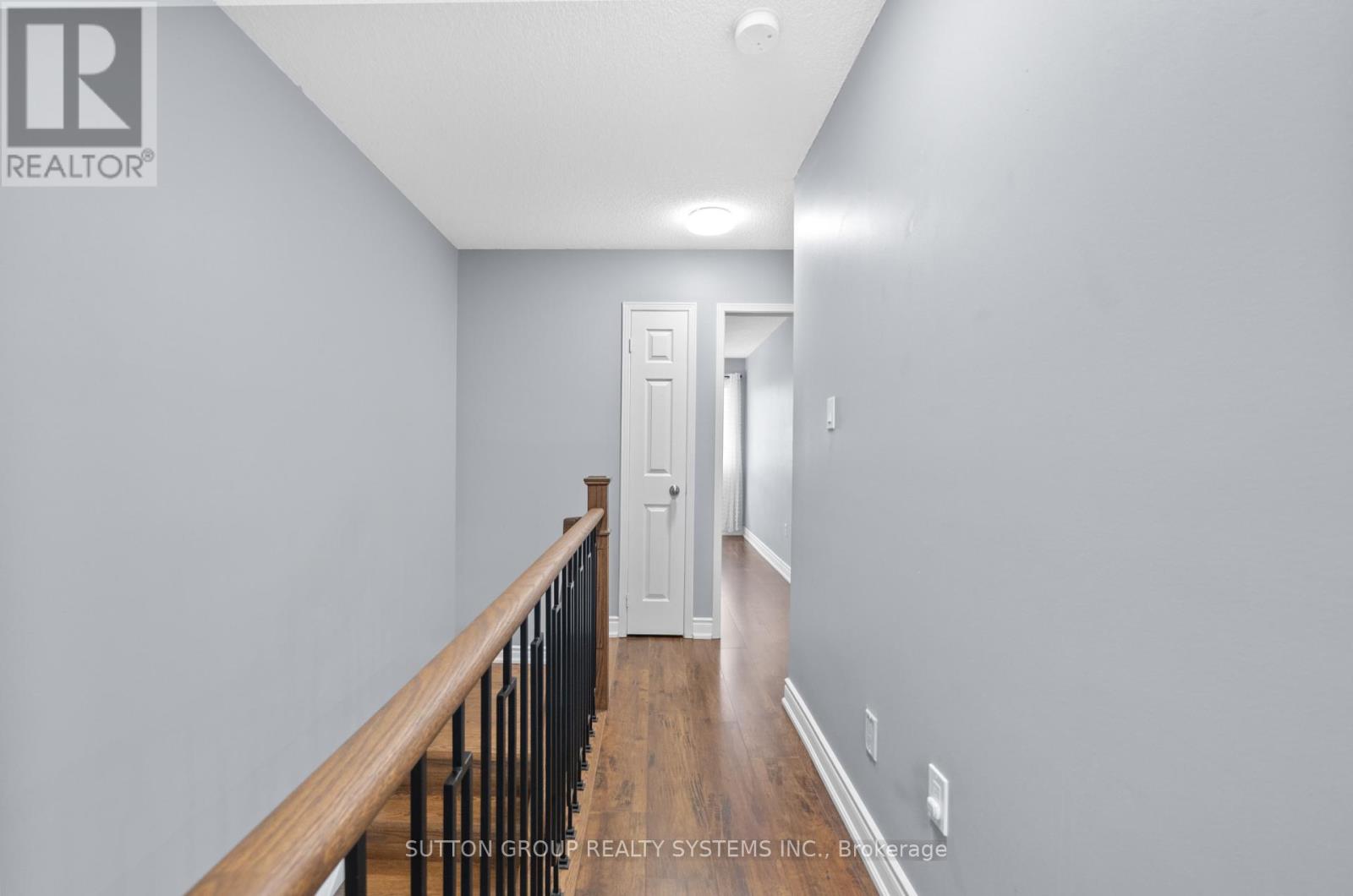 Photo 25 of 33 1995 Pine Grove Avenue, Pickering ON