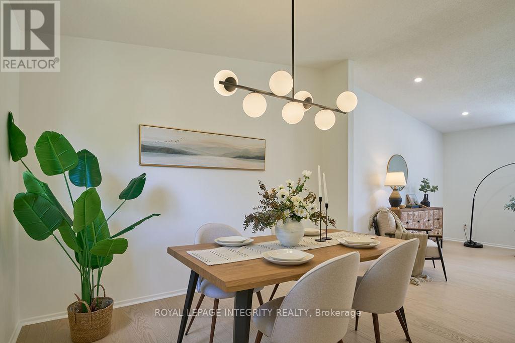 Photo 18 of 77 Seabrooke Drive, Ottawa ON