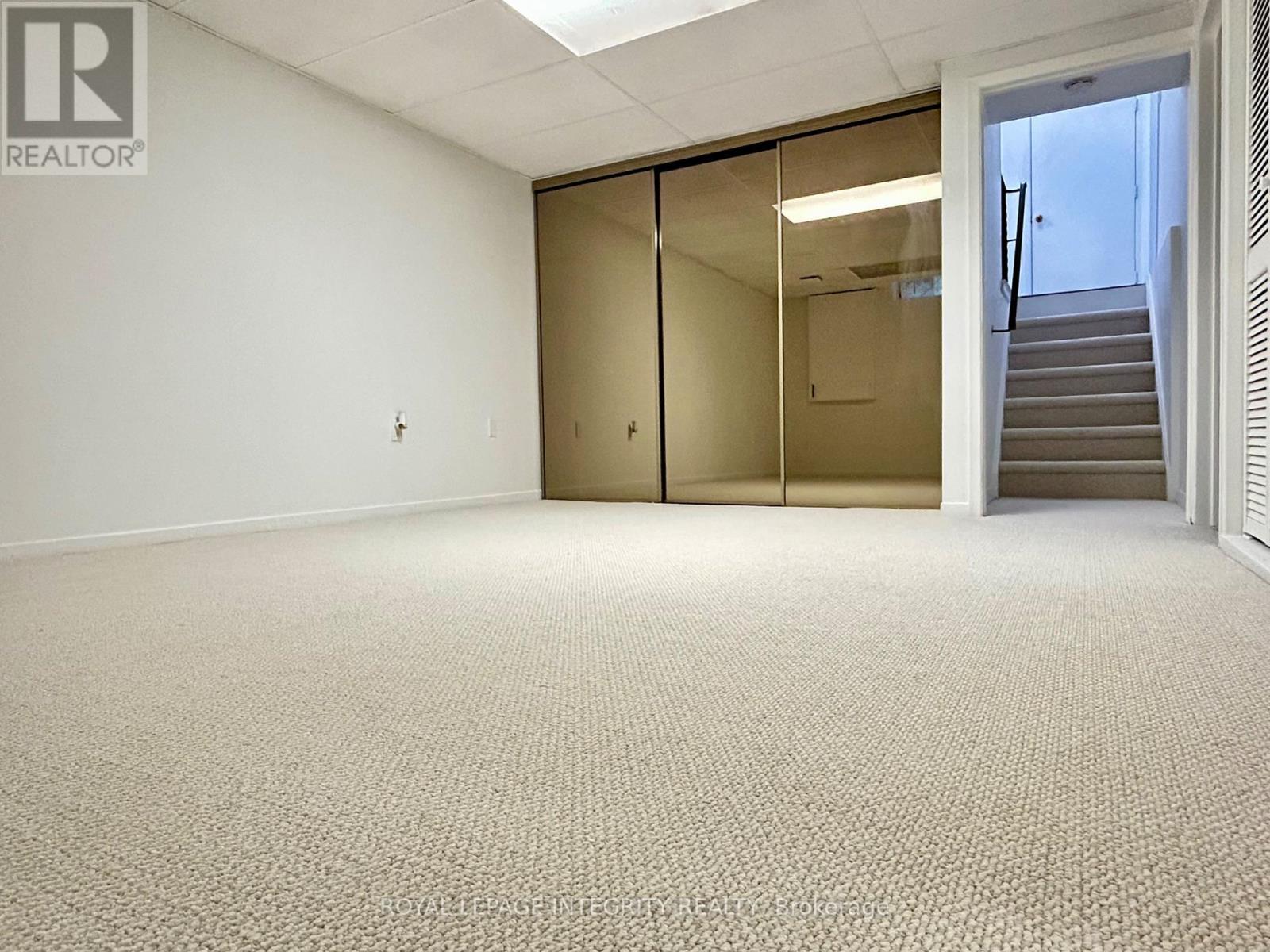Photo 42 of 77 Seabrooke Drive, Ottawa ON