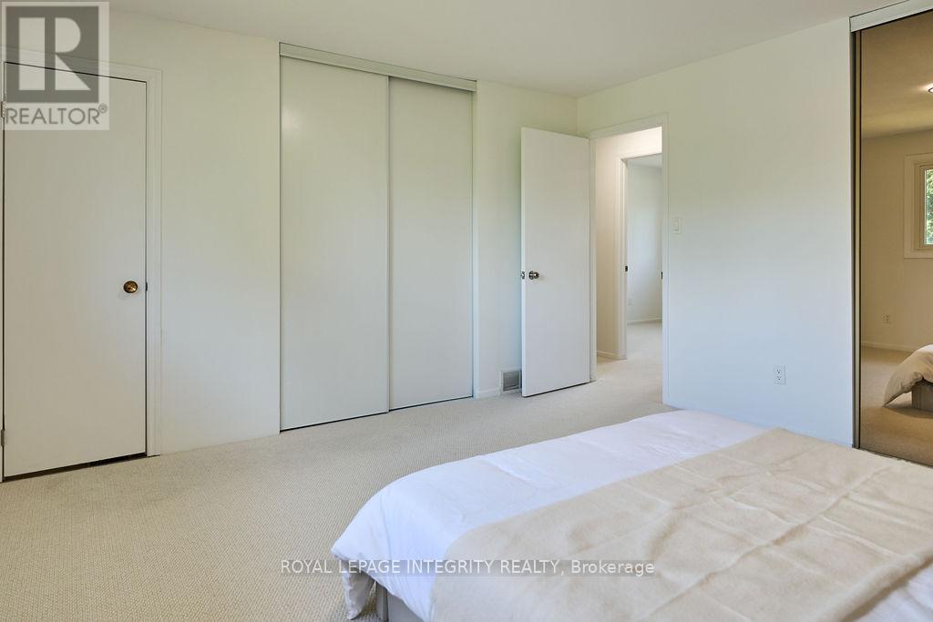 Photo 30 of 77 Seabrooke Drive, Ottawa ON