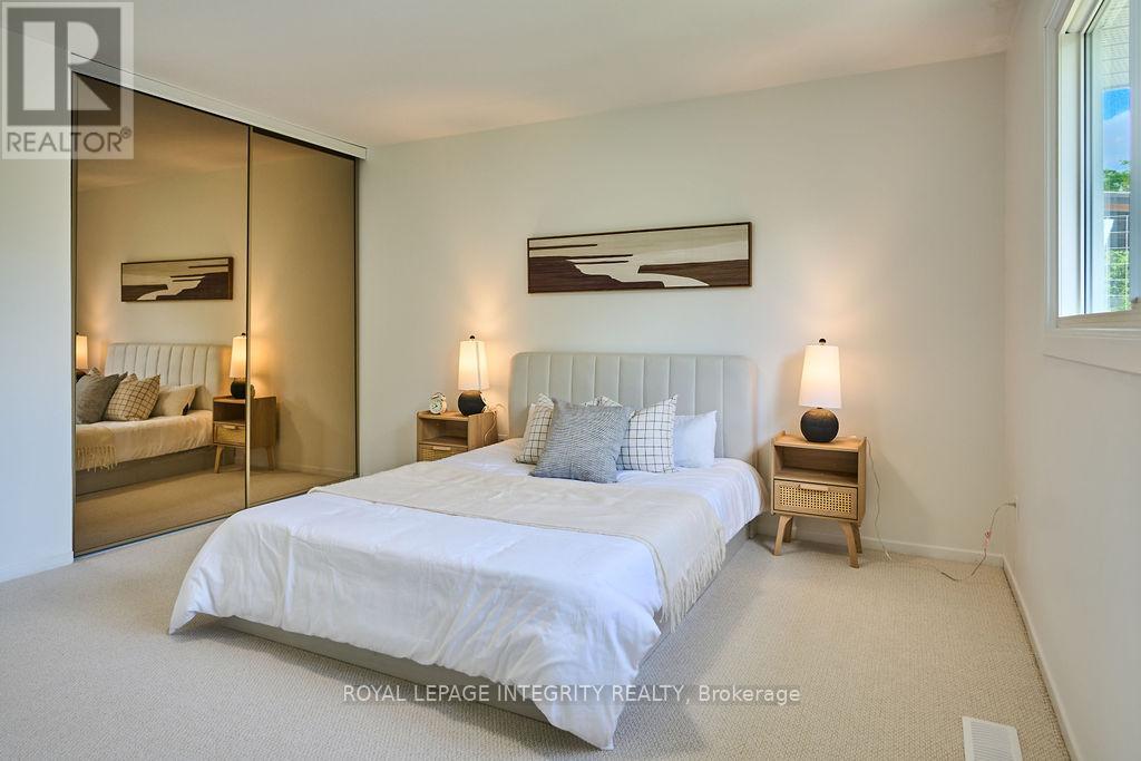 Photo 29 of 77 Seabrooke Drive, Ottawa ON