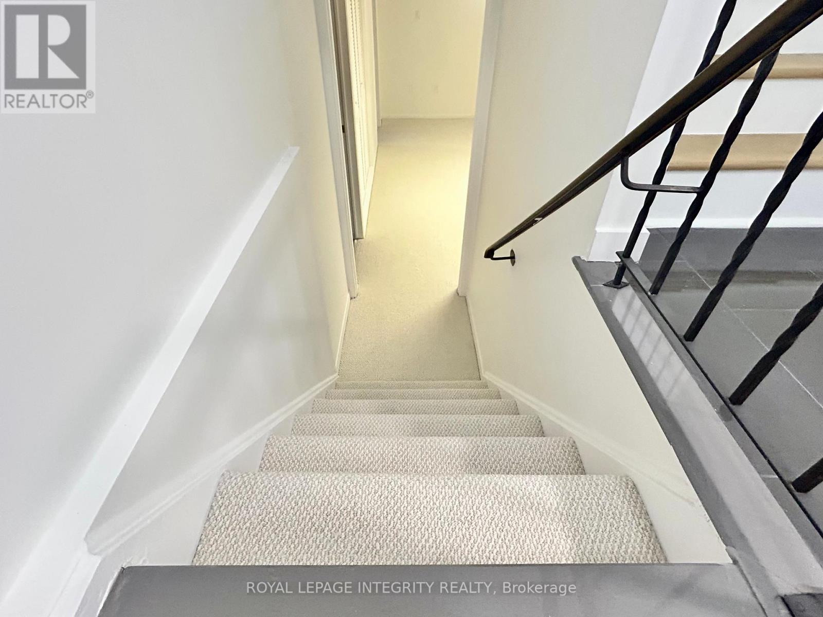 Photo 41 of 77 Seabrooke Drive, Ottawa ON