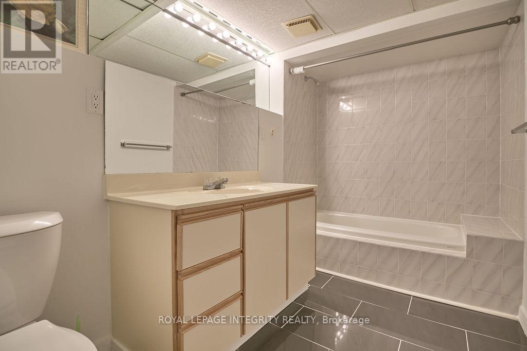 Photo 45 of 77 Seabrooke Drive, Ottawa ON