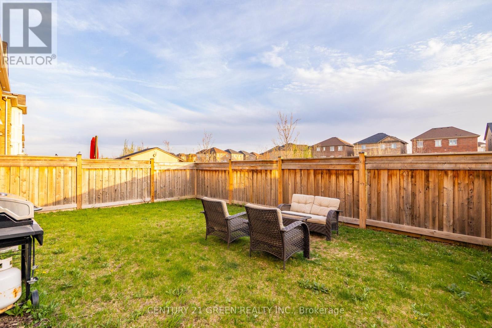 Photo 47 of 1436 Connaught Terrace, Milton ON