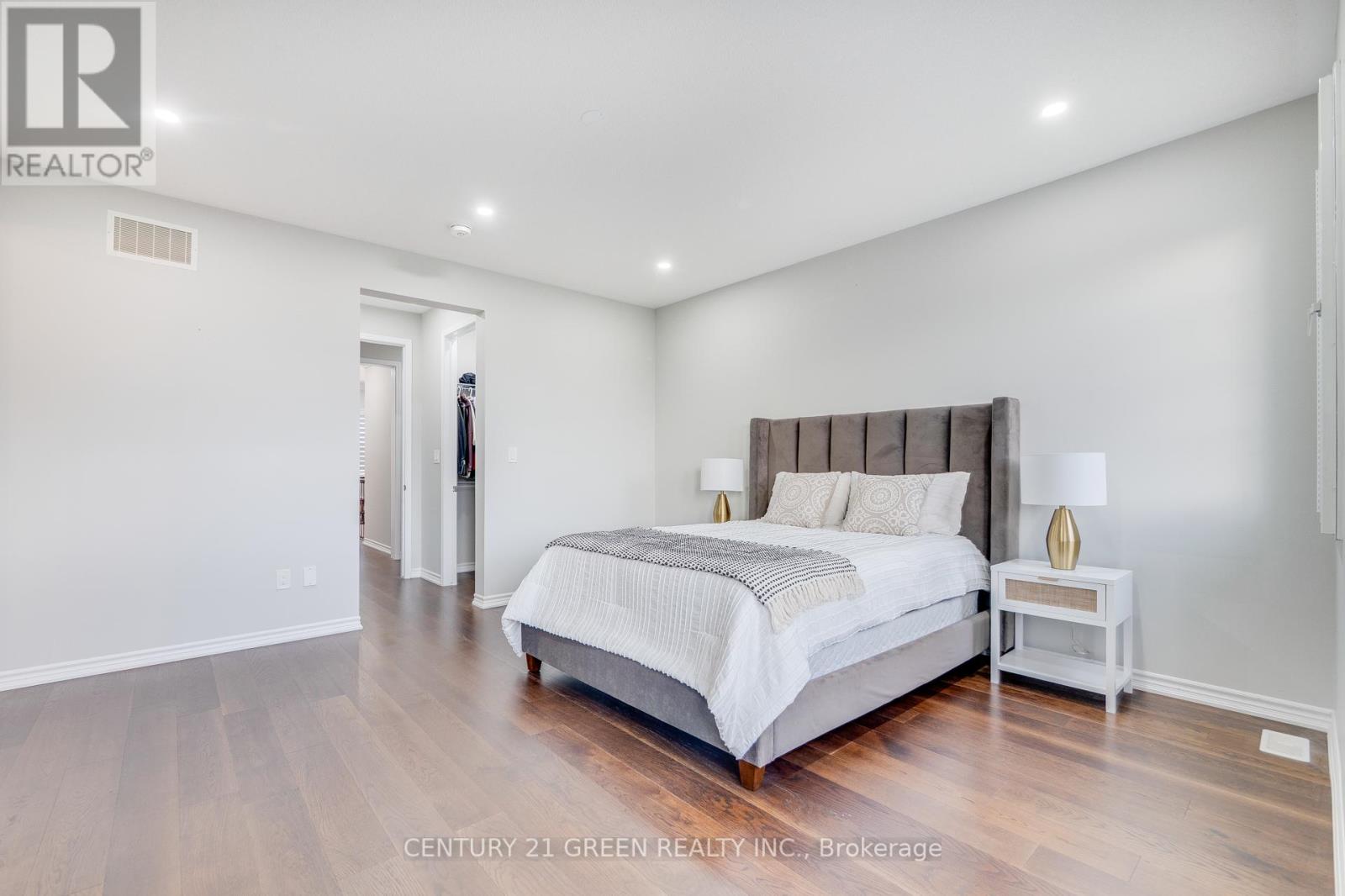 Photo 29 of 1436 Connaught Terrace, Milton ON