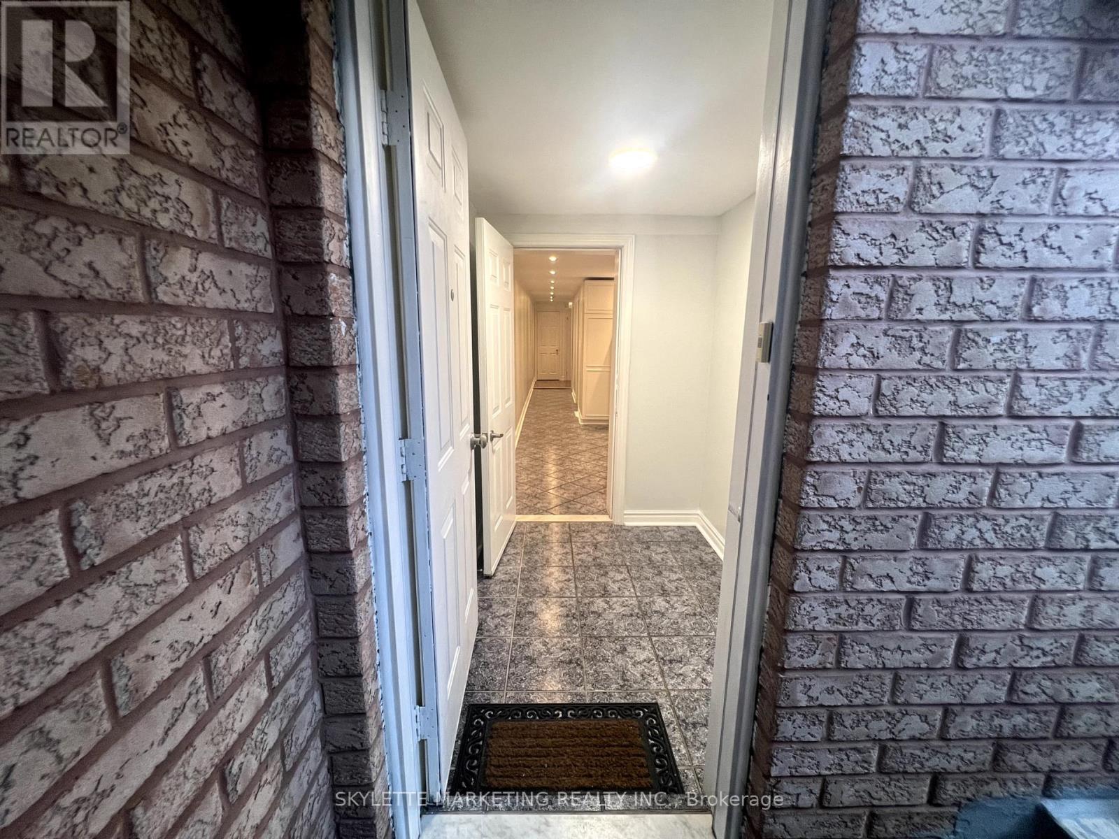 Photo 10 of Bsmt 106 Brandon Avenue, Toronto ON
