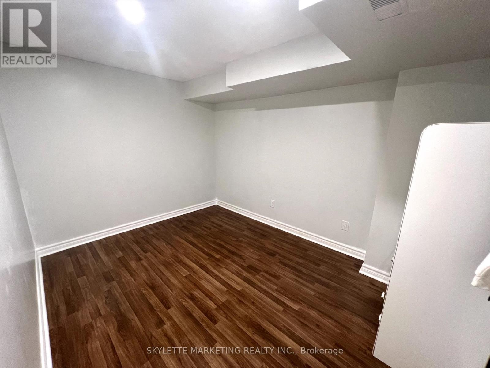 Photo 13 of Bsmt 106 Brandon Avenue, Toronto ON