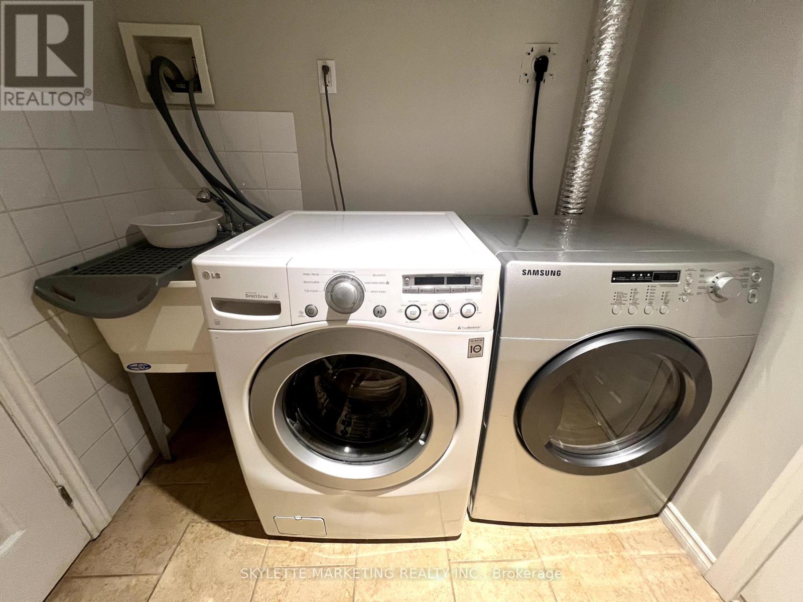 Photo 4 of Bsmt 106 Brandon Avenue, Toronto ON
