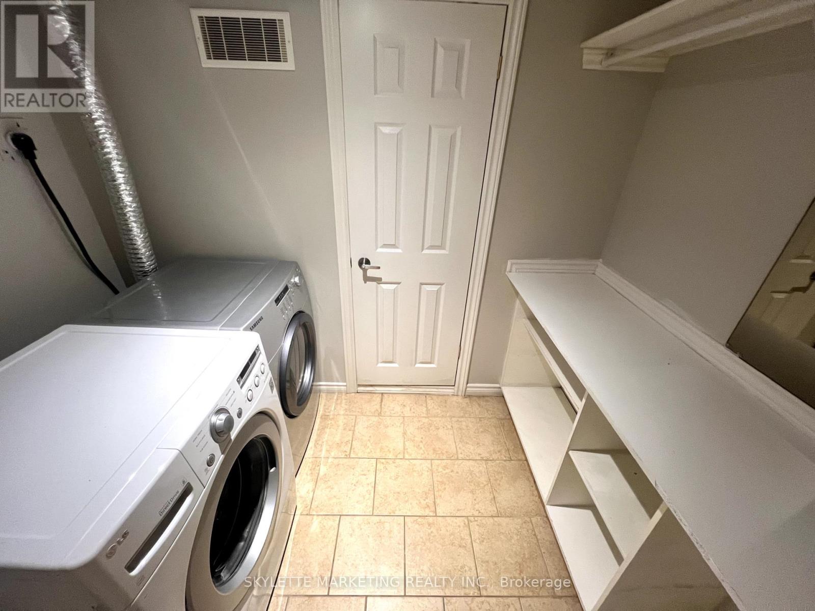 Photo 12 of Bsmt 106 Brandon Avenue, Toronto ON