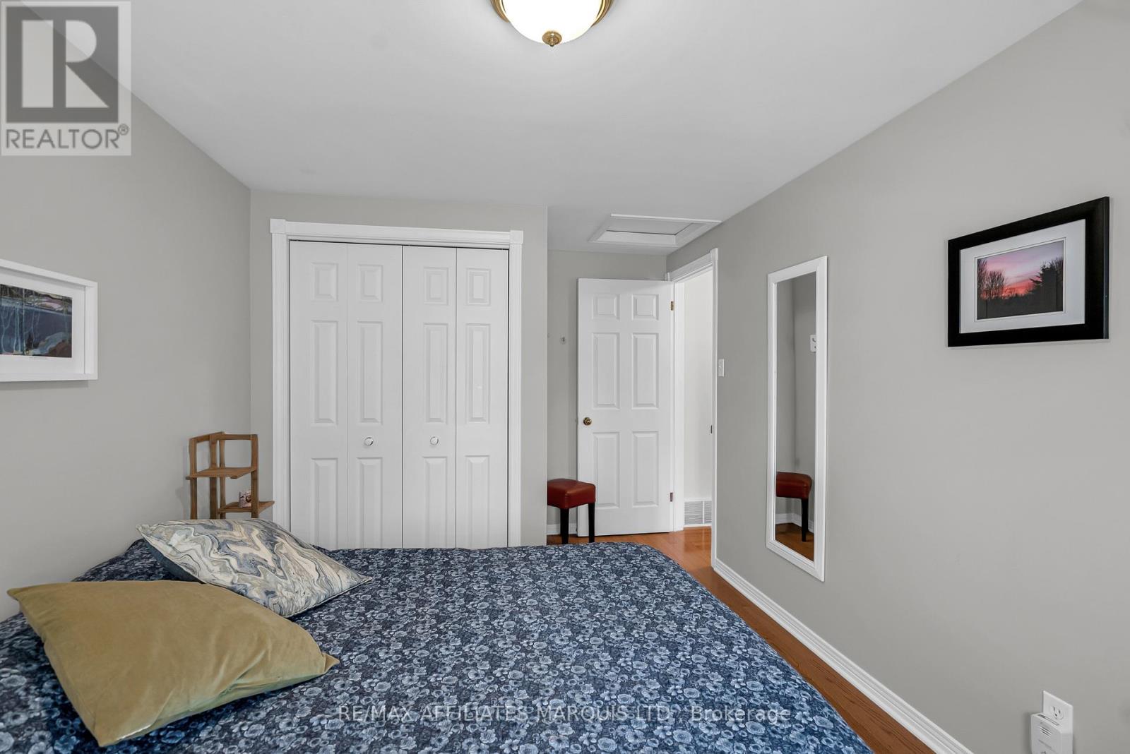 Photo 6 of 2145 Concorde Avenue, Cornwall ON