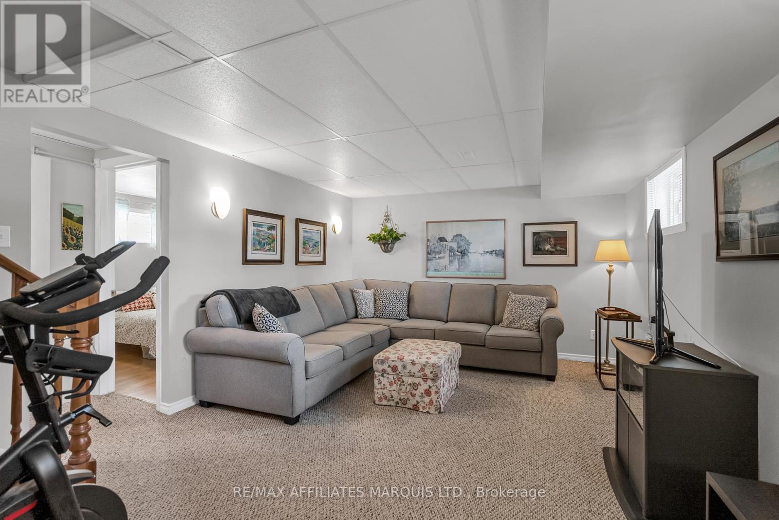 Photo 31 of 2145 Concorde Avenue, Cornwall ON