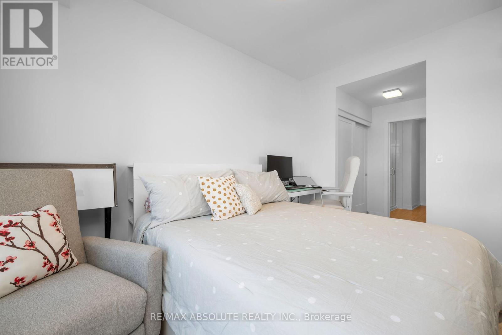 Photo 24 of 510 570 De Mazenod Avenue, Ottawa ON