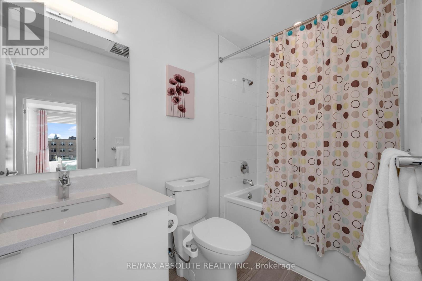 Photo 7 of 510 570 De Mazenod Avenue, Ottawa ON