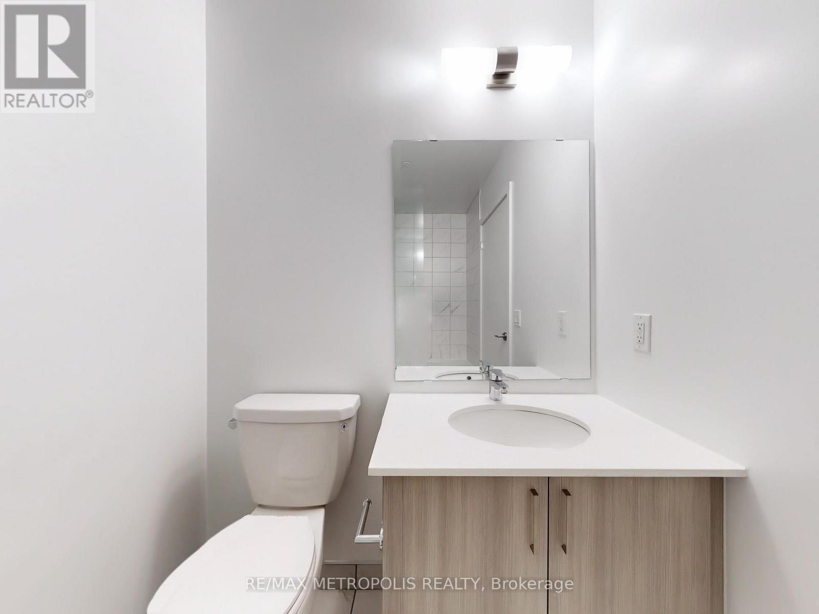 Photo 18 of 708 1435 Celebration Drive, Pickering ON