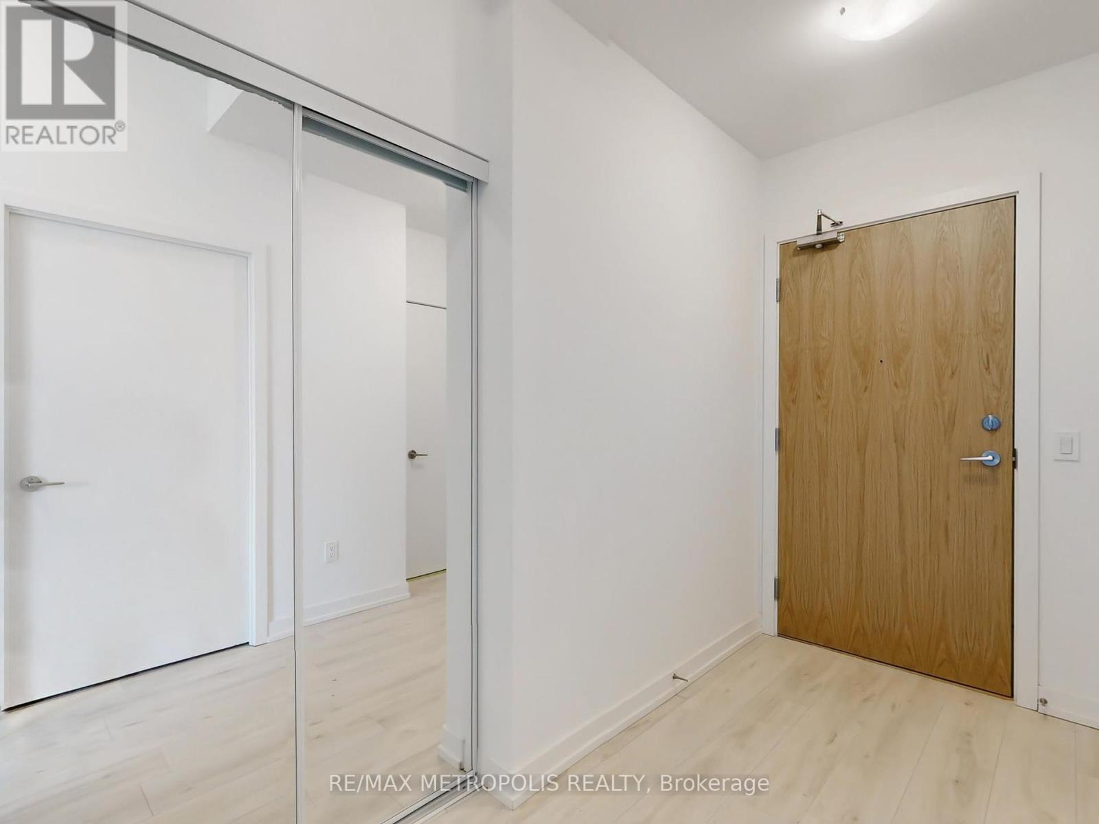 Photo 15 of 708 1435 Celebration Drive, Pickering ON