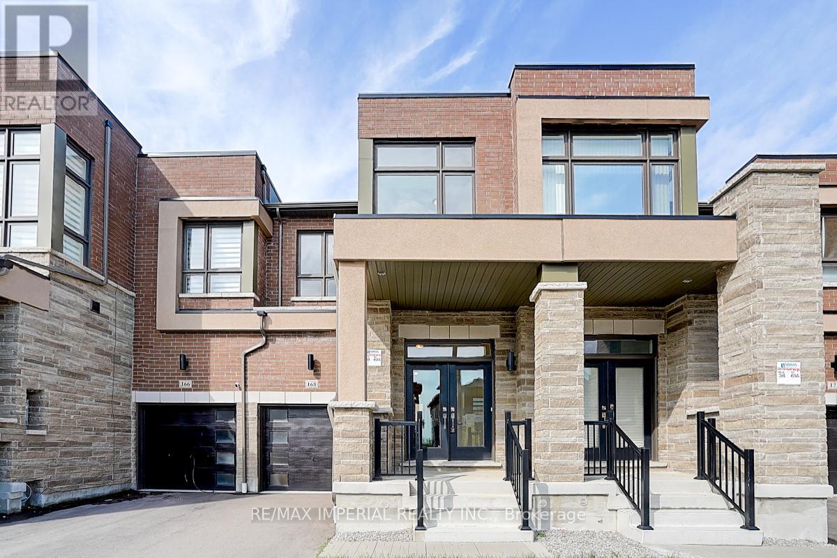 Photo 1 of 168 Bawden Drive, Richmond Hill ON
