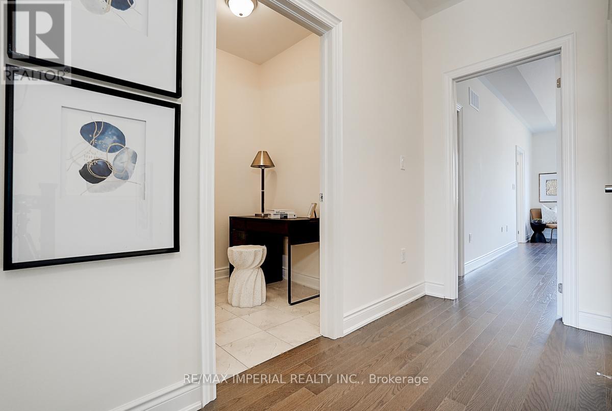 Photo 46 of 168 Bawden Drive, Richmond Hill ON