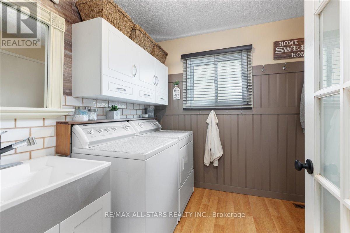 Photo 12 of 15 Ailsa Drive, Georgina ON