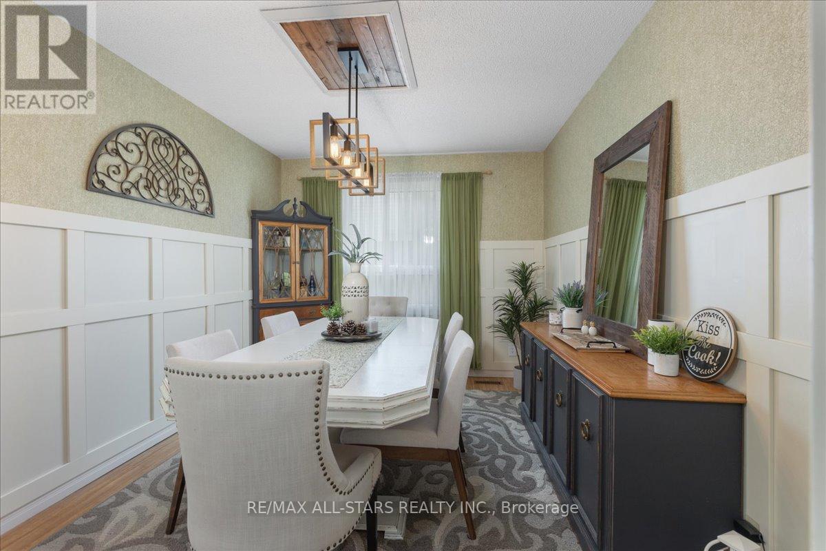 Photo 14 of 15 Ailsa Drive, Georgina ON