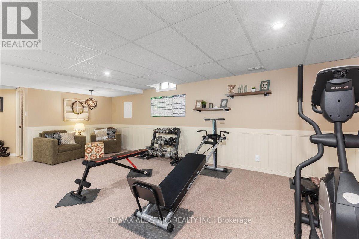Photo 30 of 15 Ailsa Drive, Georgina ON