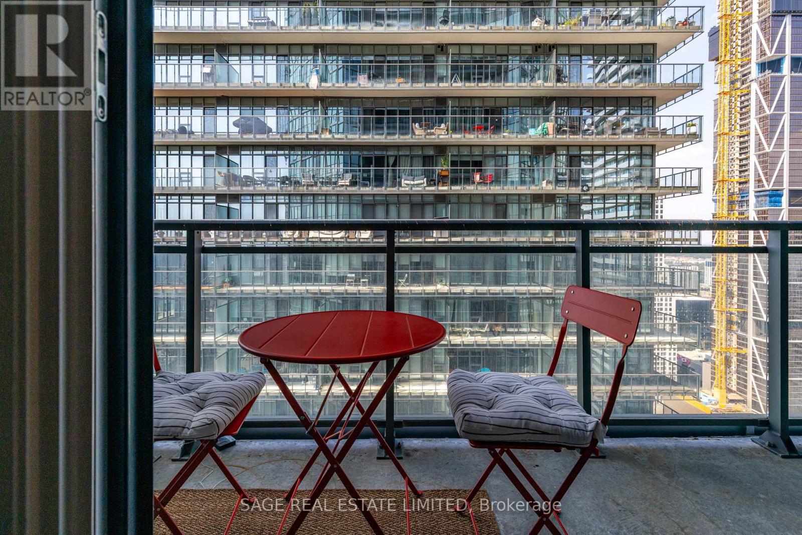 Photo 15 of 4503 45 Charles Street E, Toronto ON